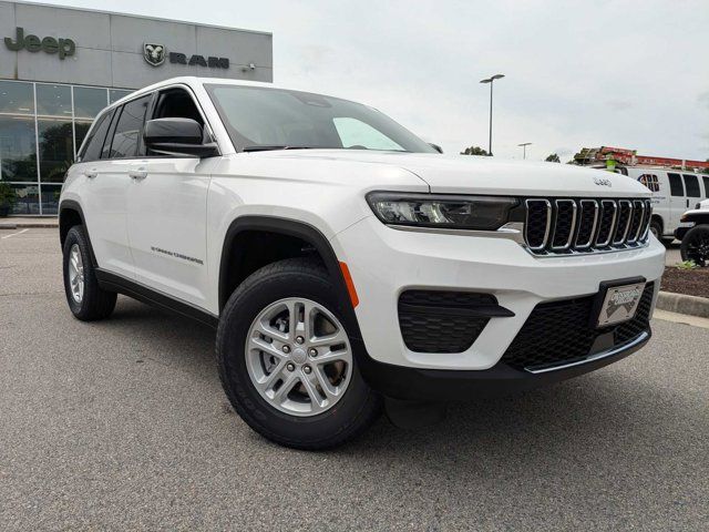 2024 Jeep Grand Cherokee Laredo