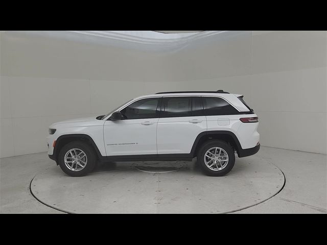 2024 Jeep Grand Cherokee Laredo X