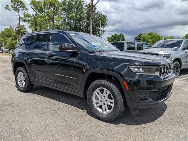 2024 Jeep Grand Cherokee Laredo