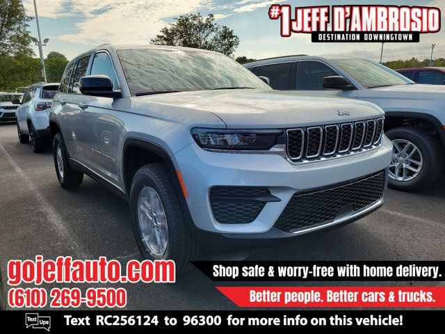 2024 Jeep Grand Cherokee Laredo