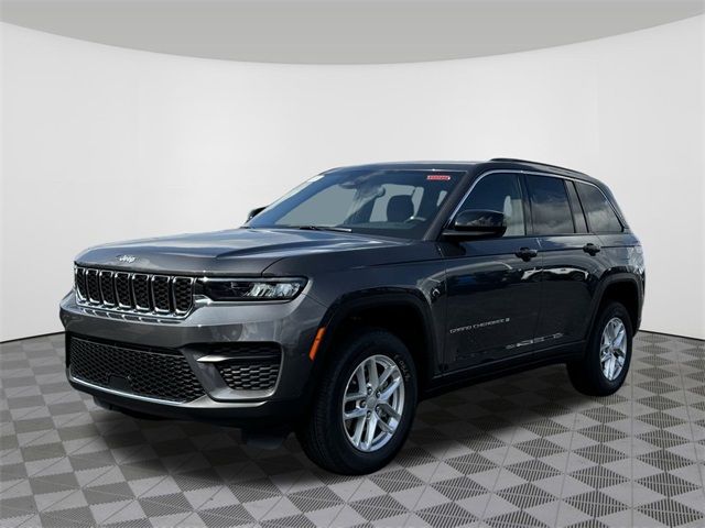 2024 Jeep Grand Cherokee Laredo X