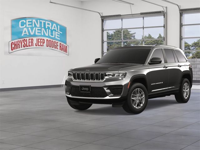 2024 Jeep Grand Cherokee Laredo X