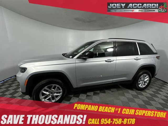 2024 Jeep Grand Cherokee Laredo