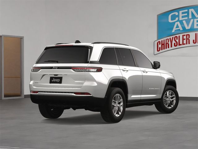 2024 Jeep Grand Cherokee Laredo X