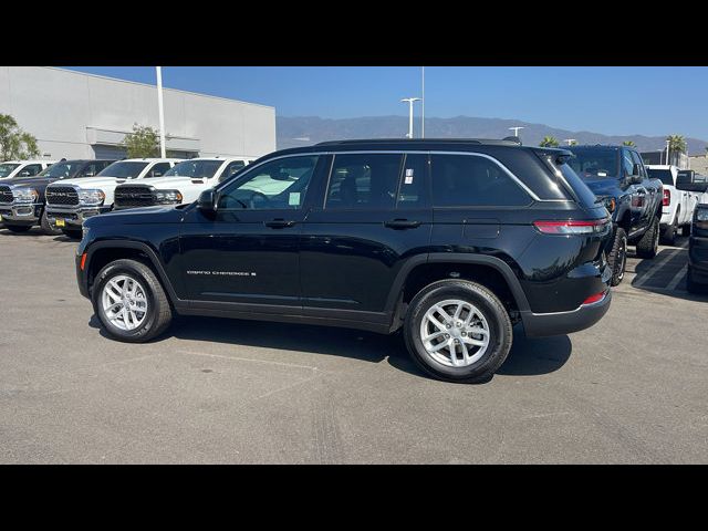 2024 Jeep Grand Cherokee Laredo X