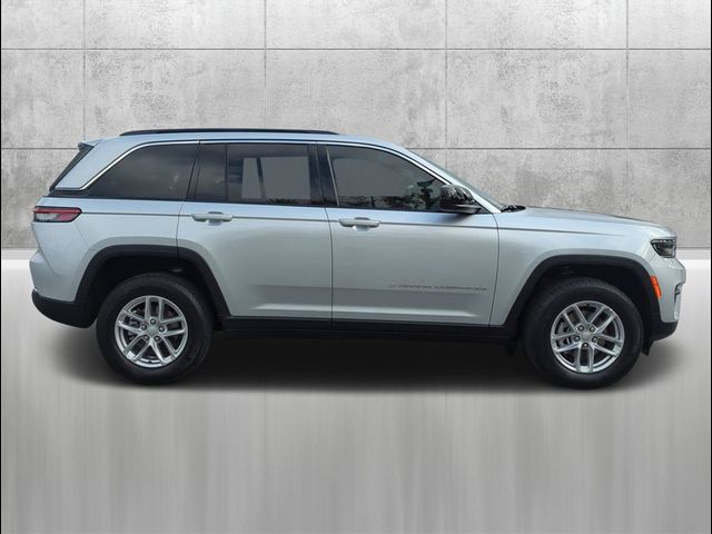 2024 Jeep Grand Cherokee Laredo X