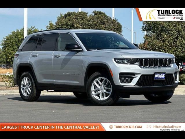 2024 Jeep Grand Cherokee Laredo X