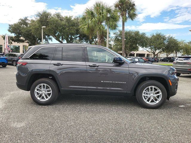 2024 Jeep Grand Cherokee Laredo X