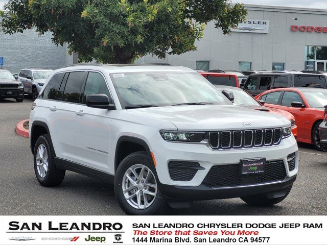 2024 Jeep Grand Cherokee Laredo X