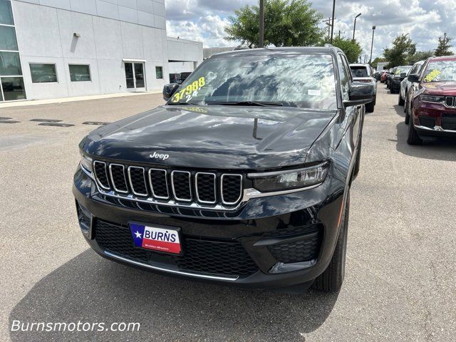 2024 Jeep Grand Cherokee Laredo X