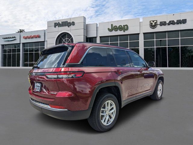 2024 Jeep Grand Cherokee Laredo X