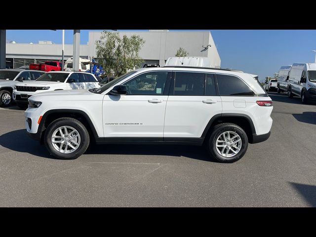 2024 Jeep Grand Cherokee Laredo X