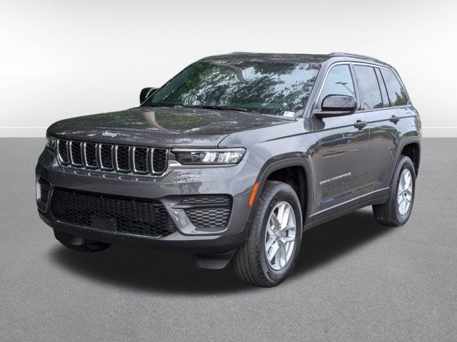 2024 Jeep Grand Cherokee Laredo X