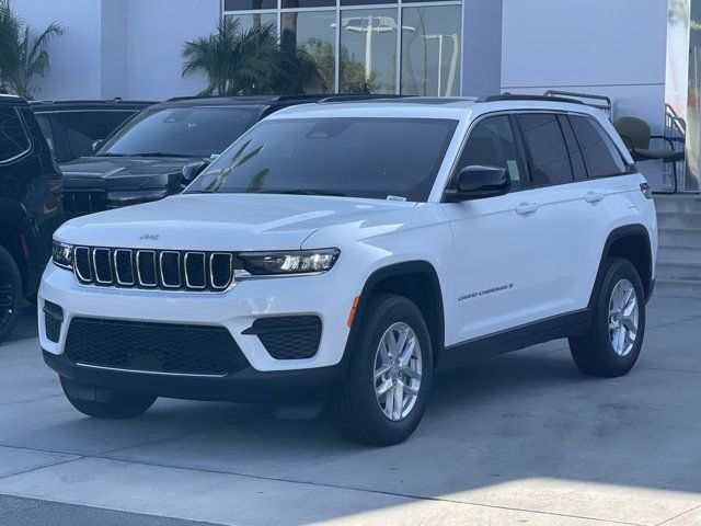 2024 Jeep Grand Cherokee Laredo X