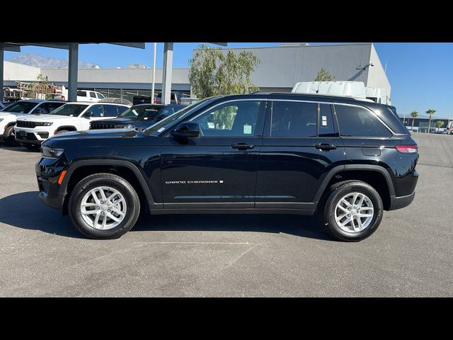 2024 Jeep Grand Cherokee Laredo X