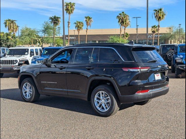 2024 Jeep Grand Cherokee Laredo X