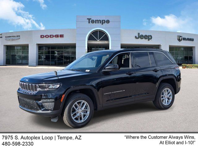 2024 Jeep Grand Cherokee Laredo X