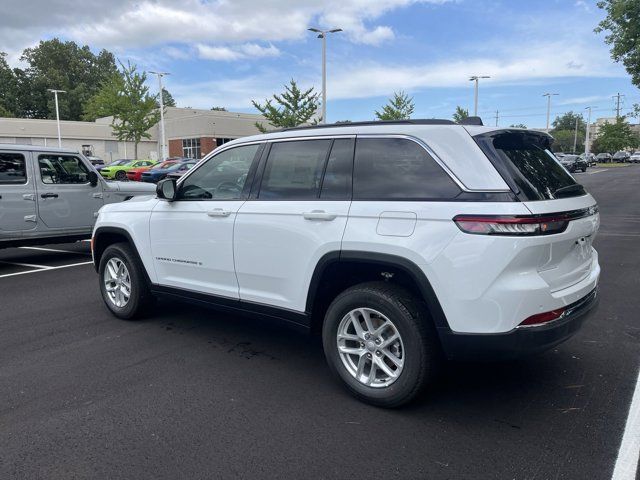 2024 Jeep Grand Cherokee Laredo X