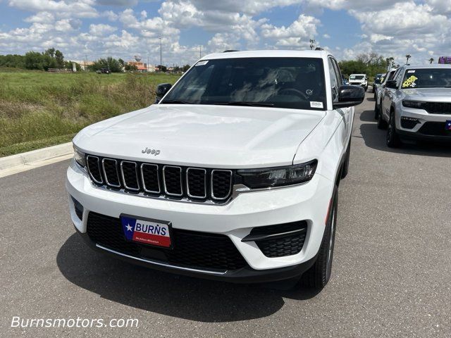 2024 Jeep Grand Cherokee Laredo X