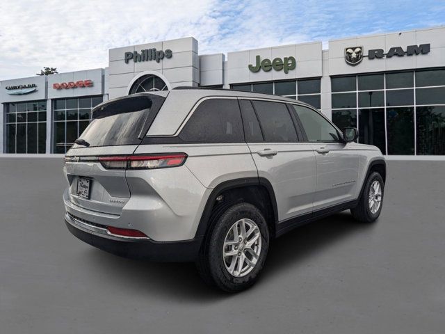 2024 Jeep Grand Cherokee Laredo X