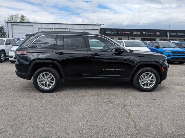 2024 Jeep Grand Cherokee Laredo X