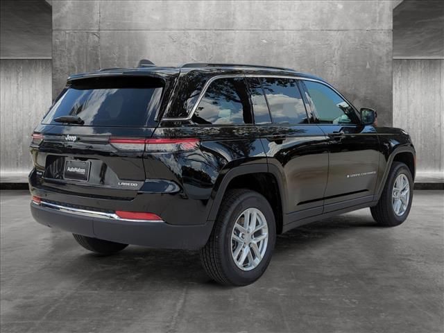 2024 Jeep Grand Cherokee Laredo X