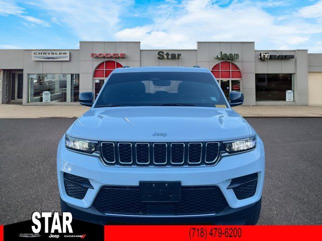 2024 Jeep Grand Cherokee Laredo X