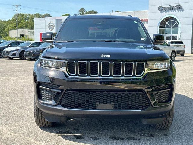 2024 Jeep Grand Cherokee Laredo X