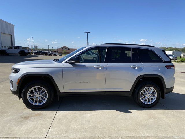 2024 Jeep Grand Cherokee Laredo X