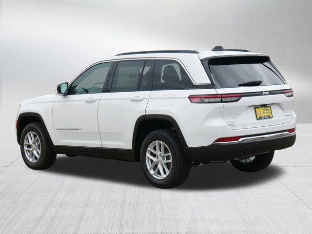 2024 Jeep Grand Cherokee Laredo X