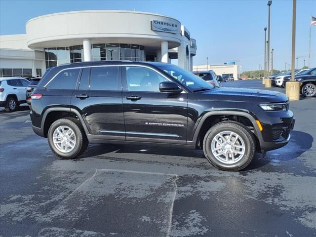 2024 Jeep Grand Cherokee Laredo X