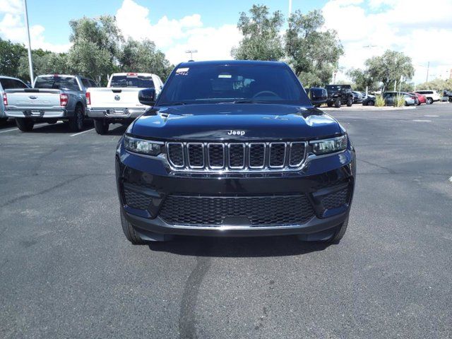 2024 Jeep Grand Cherokee Laredo X