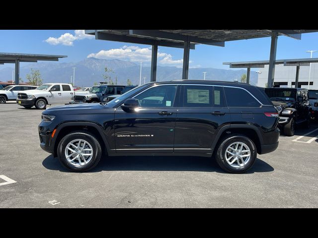 2024 Jeep Grand Cherokee Laredo X