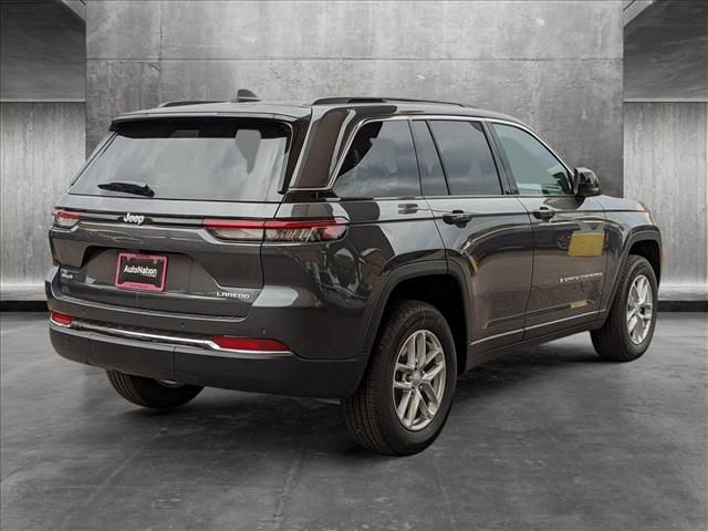 2024 Jeep Grand Cherokee Laredo X