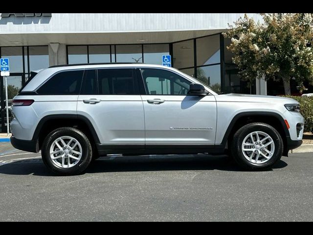 2024 Jeep Grand Cherokee Laredo X