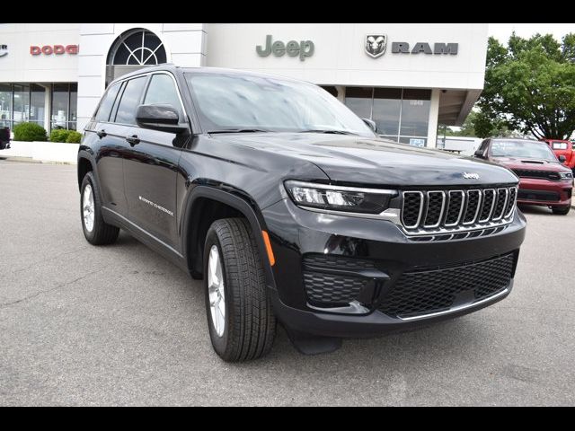 2024 Jeep Grand Cherokee Laredo X