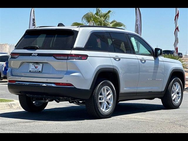 2024 Jeep Grand Cherokee Laredo X