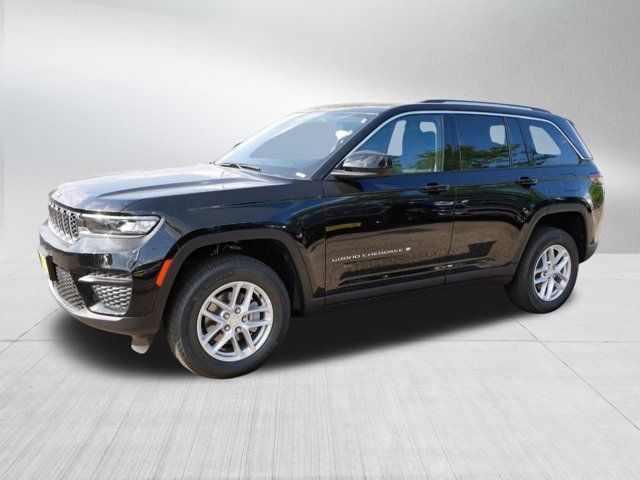 2024 Jeep Grand Cherokee Laredo X