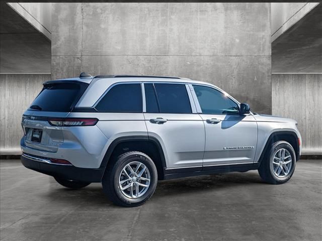 2024 Jeep Grand Cherokee Laredo X