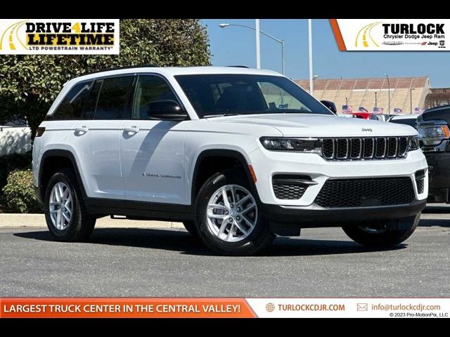 2024 Jeep Grand Cherokee Laredo X