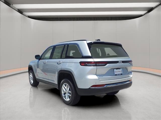 2024 Jeep Grand Cherokee Laredo X