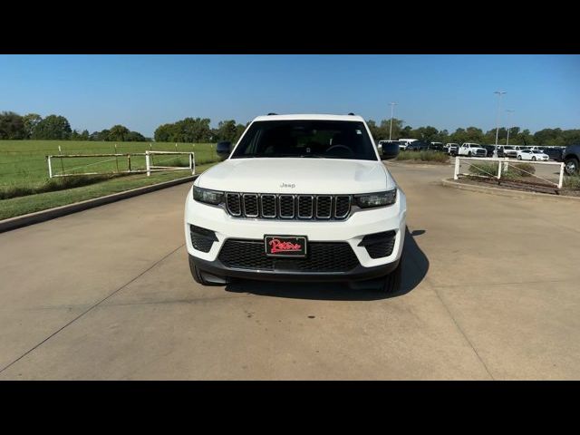 2024 Jeep Grand Cherokee Laredo X