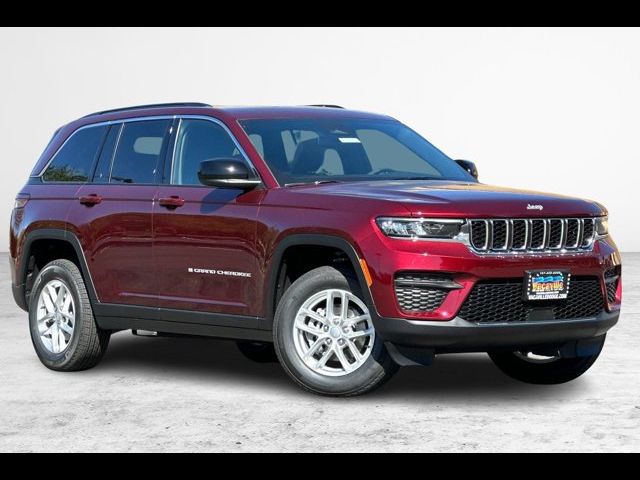 2024 Jeep Grand Cherokee Laredo X