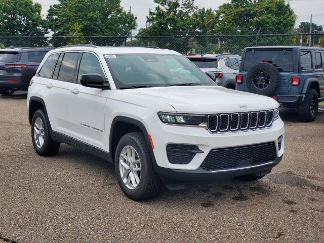 2024 Jeep Grand Cherokee Laredo X