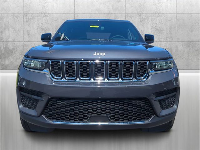 2024 Jeep Grand Cherokee Laredo X