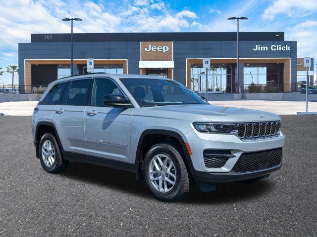 2024 Jeep Grand Cherokee Laredo X