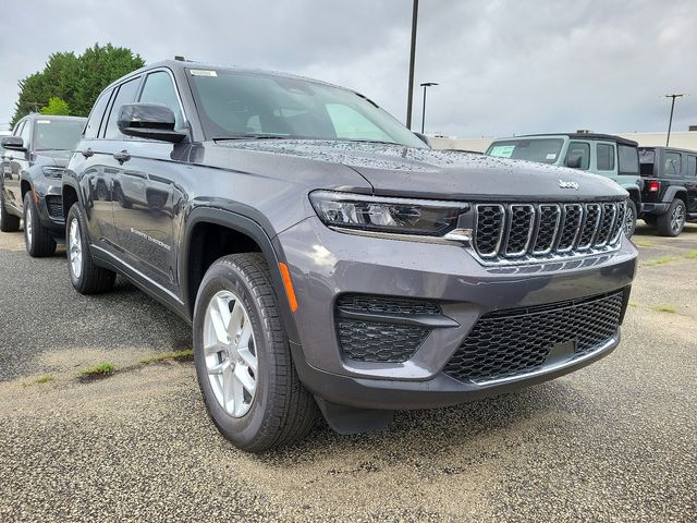 2024 Jeep Grand Cherokee Laredo X