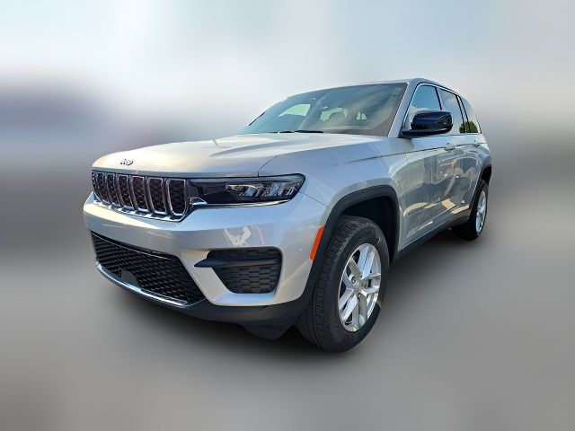 2024 Jeep Grand Cherokee Laredo X