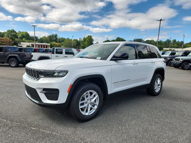 2024 Jeep Grand Cherokee Laredo X