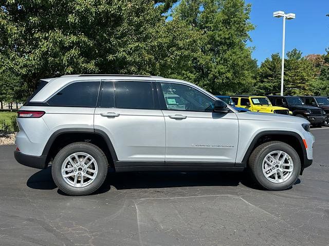 2024 Jeep Grand Cherokee Laredo X